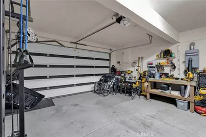 16022 Shawnee Lane, Victorville, CA 92394 - Photo 53