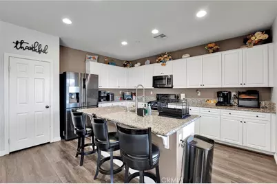 16022 Shawnee, Victorville, CA 92394 - Photo 19
