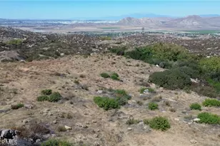 22990 Maclean Ranch, Homeland, CA 92548 - Photo 1