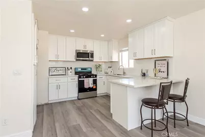 15105 Condor, Victorville, CA 92394 - Photo 13