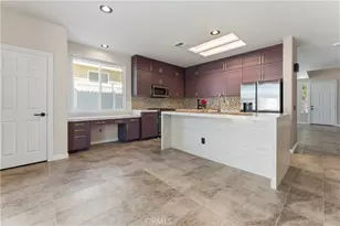 976 Hemingway Dr, Corona, CA 92878 - Photo 5