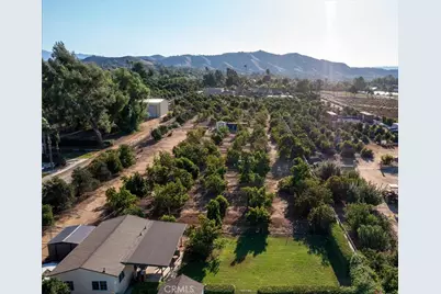 2160 John, Riverside, CA 92503 - Photo 5