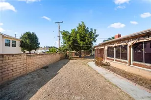 310 S Ash St, Redlands, CA 92373 - Photo 21