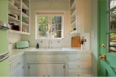 28782 Cedar Drive, Lake Arrowhead, CA 92352 - Photo 11