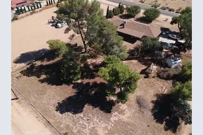 19430 Tomahawk Road, Apple Valley, CA 92307 - Photo 9