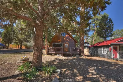 698 Highland, Sugarloaf, CA 92386 - Photo 3