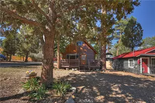 698 Highland, Sugarloaf, CA 92386 - Photo 3