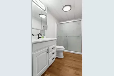 1300 W Menlo #155, Hemet, CA 92543 - Photo 17