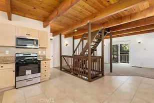 33283 Holcomb Creek, Green Valley Lake, CA 92341 - Photo 17