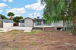 2050 E Oakland Ave, Hemet, CA 92544 - Photo 25