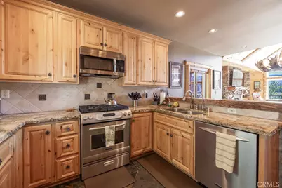42489 Bear Loop, Big Bear Lake, CA 92314 - Photo 5