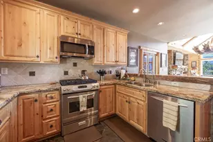42489 Bear Loop, Big Bear Lake, CA 92314 - Photo 5