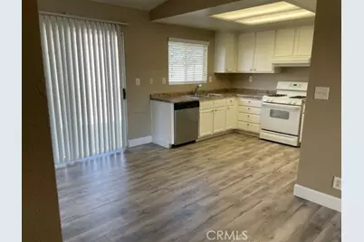39764 Sunrose, Murrieta, CA 92562 - Photo 3