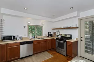 26151 Lake Forest Dr, Twin Peaks, CA 92391 - Photo 9