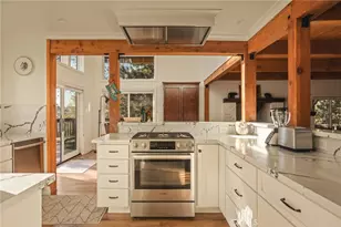 183 Grizzly Rd, Lake Arrowhead, CA 92352 - Photo 9