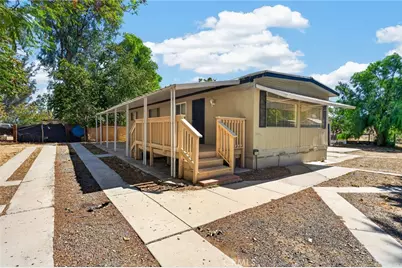 33063 State Highway 74, Hemet, CA 92545 - Photo 29