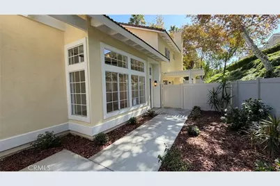 2060 Cedar Glen, Corona, CA 92879 - Photo 3