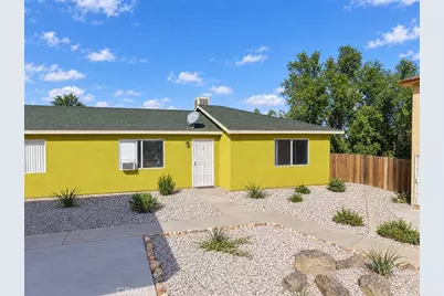 17450 Sequoia, Hesperia, CA 92345 - Photo 3