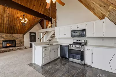 869 Sonoma, Lake Arrowhead, CA 92352 - Photo 7