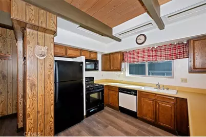 42934 Fairy, Big Bear Lake, CA 92315 - Photo 17