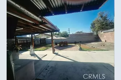 8206 Olanda, Paramount, CA 90723 - Photo 11