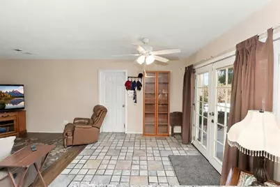 11262 Sweetwater Drive, Riverside, CA 92505 - Photo 19