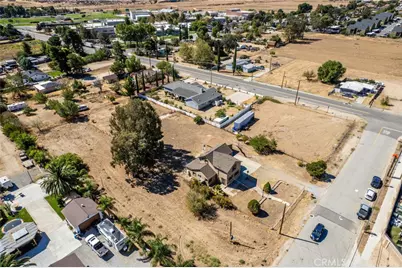 70 E Barbour, Banning, CA 92220 - Photo 25