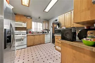 494 S Macy Street, San Bernardino, CA 92410 - Photo 19
