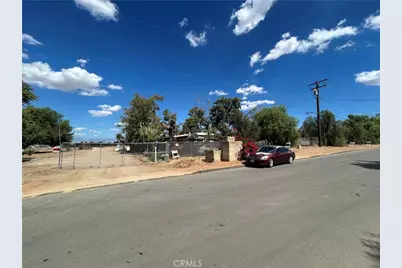 29570 13 Th Street, Nuevo, CA 92567 - Photo 7