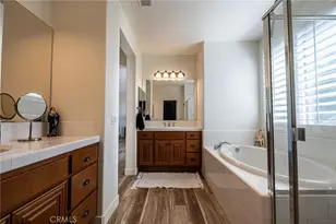 596 Hacienda Dr, Riverside, CA 92507 - Photo 9