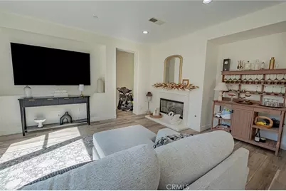 596 Hacienda Drive, Riverside, CA 92507 - Photo 7