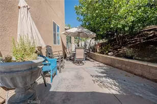596 Hacienda Dr, Riverside, CA 92507 - Photo 27