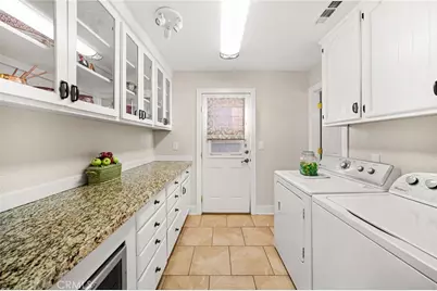 11385 Knoll Vista, Moreno Valley, CA 92555 - Photo 17