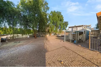 11385 Knoll Vista, Moreno Valley, CA 92555 - Photo 45