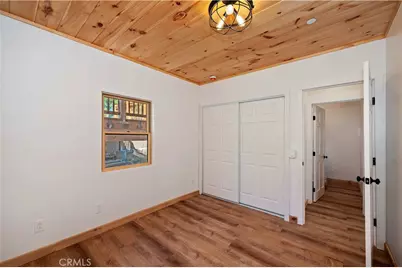 33149 Holcomb Creek Drive, Green Valley Lake, CA 92341 - Photo 15