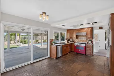 16846 Winterbrook, Riverside, CA 92503 - Photo 7