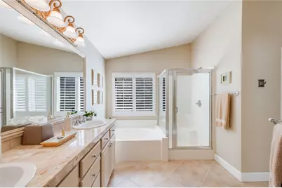 8730 E Heatherwood, Anaheim Hills, CA 92808 - Photo 23
