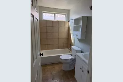 13564 Carrera, Victorville, CA 92392 - Photo 11