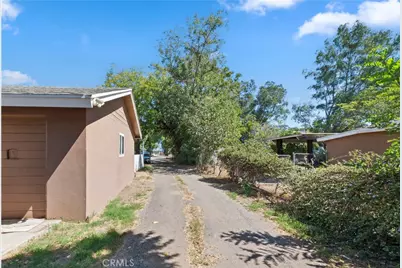 11079 Alder, Bloomington, CA 92316 - Photo 33