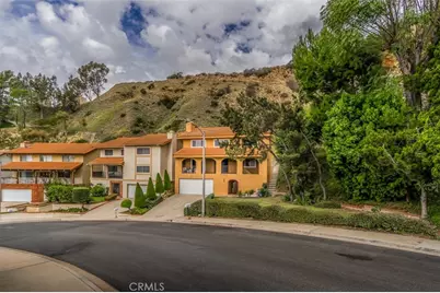 1837 Ayers Way, Burbank, CA 91501 - Photo 3