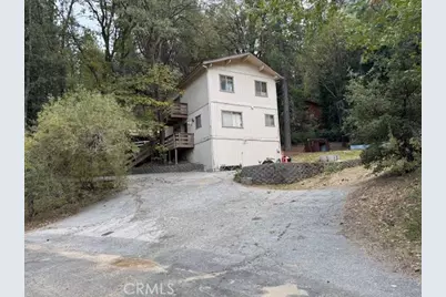 667 Pyramid, Crestline, CA 92325 - Photo 3