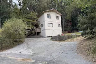 667 Pyramid, Crestline, CA 92325 - Photo 3