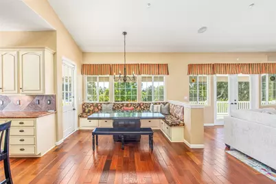 31027 E Sunset Drive, Redlands, CA 92373 - Photo 27