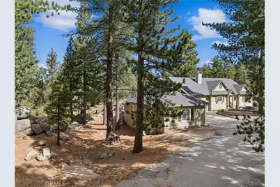 32360 Pine Manor Lane, Running Springs, CA 92382 - Photo 5