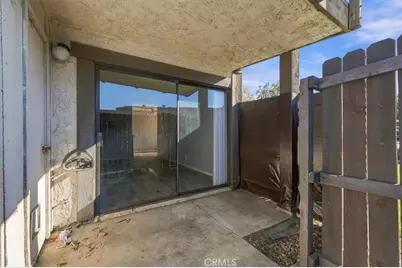 1150 S Meadow Lane #66, Colton, CA 92324 - Photo 21