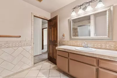 1303 Chagal, Lancaster, CA 93535 - Photo 37