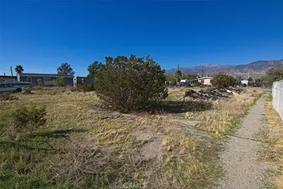 52129 Esperanza Avenue, Cabazon, CA 92230 - Photo 11