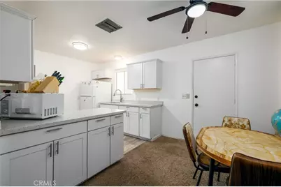 3005 Arizona, San Bernardino, CA 92407 - Photo 11