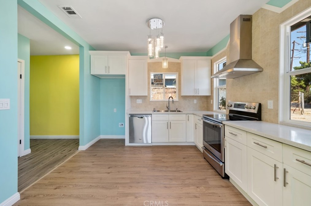2201 Strathmore Ave, Rosemead CA  91770-3569 exterior