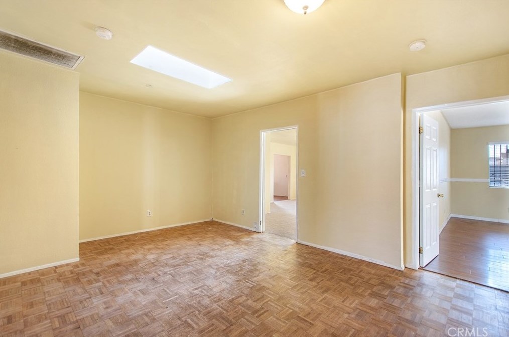 1455 94th St, Los Angeles CA  90047-3911 exterior